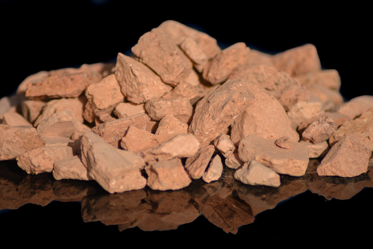 Brique pilée, produit recyclé idéal pour paillage minéral...